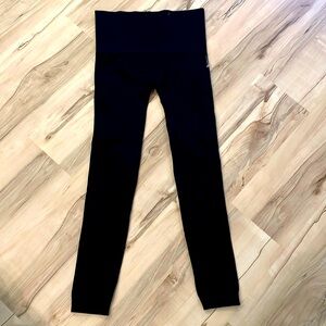 NWOT SPANX leggings size medium
